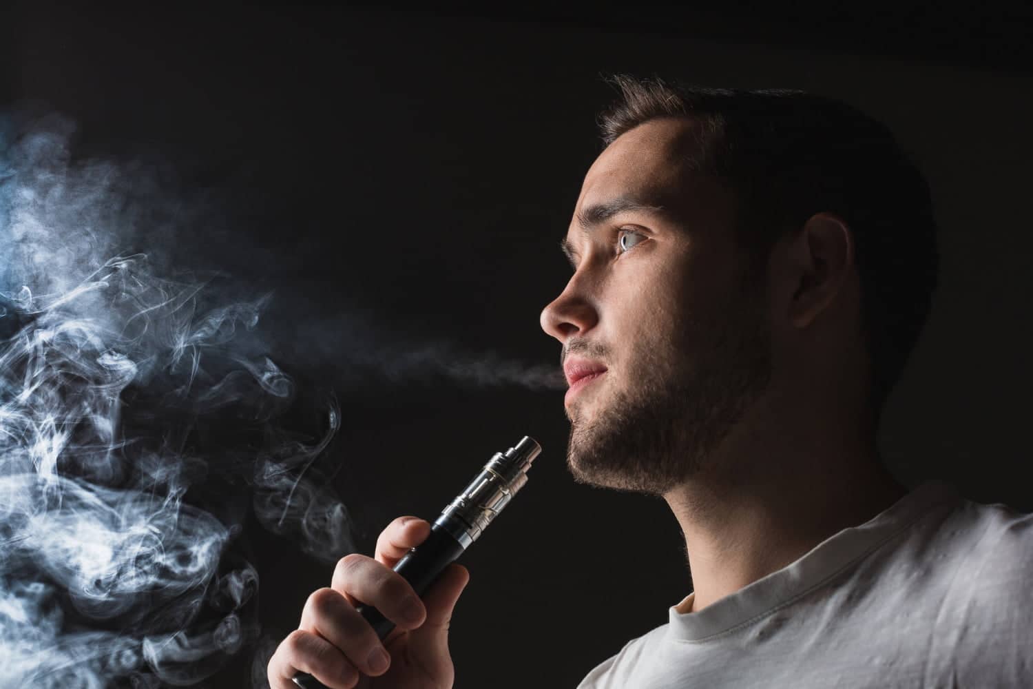 E-cigarette: le vapotage lié à des problèmes d’insuffisance cardiaque selon cette étude