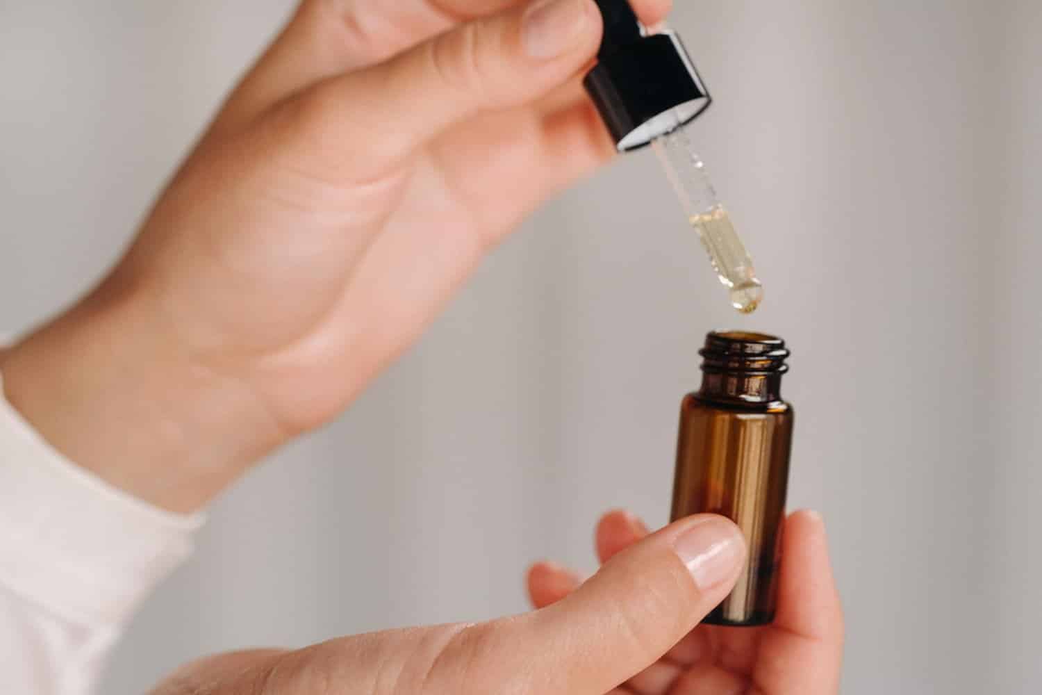 Découvrir l’huile essentielle de saro ou mandravasarotra