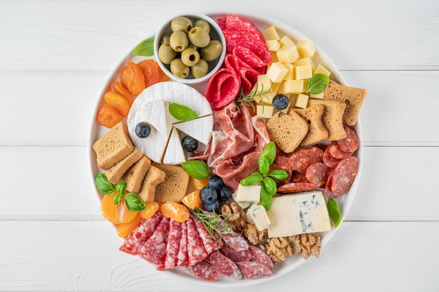 Ces aliments à bannir qui augmentent le risque de cancer selon la recherche