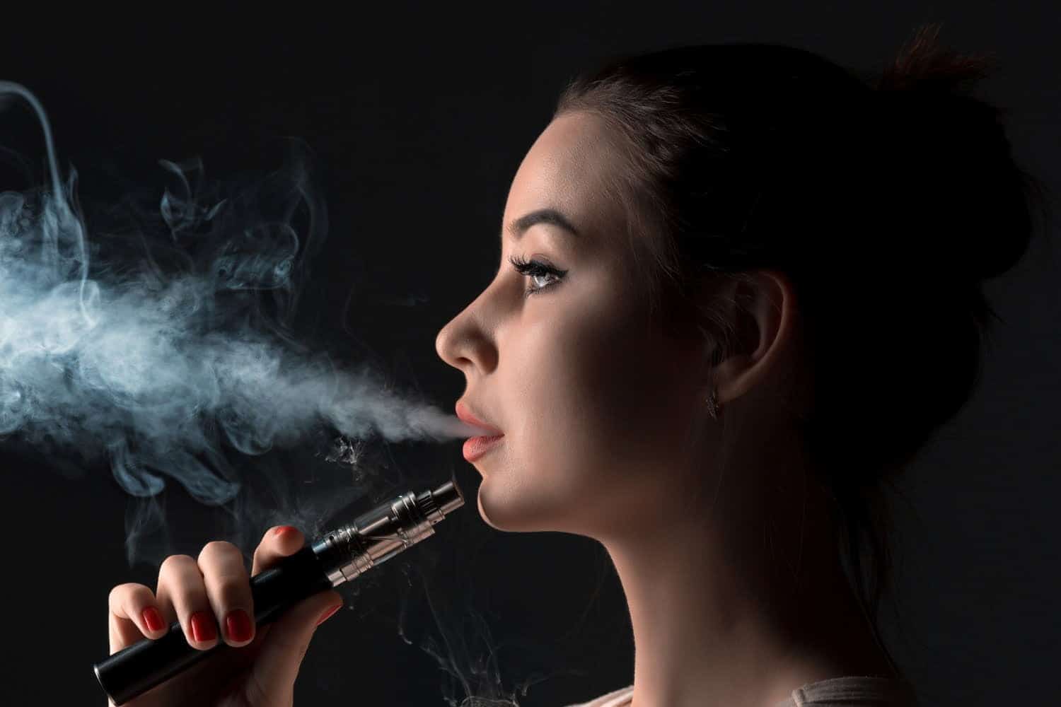 Cigarette électronique: plus de risque de crise cardiaque, d’AVC et de dépression