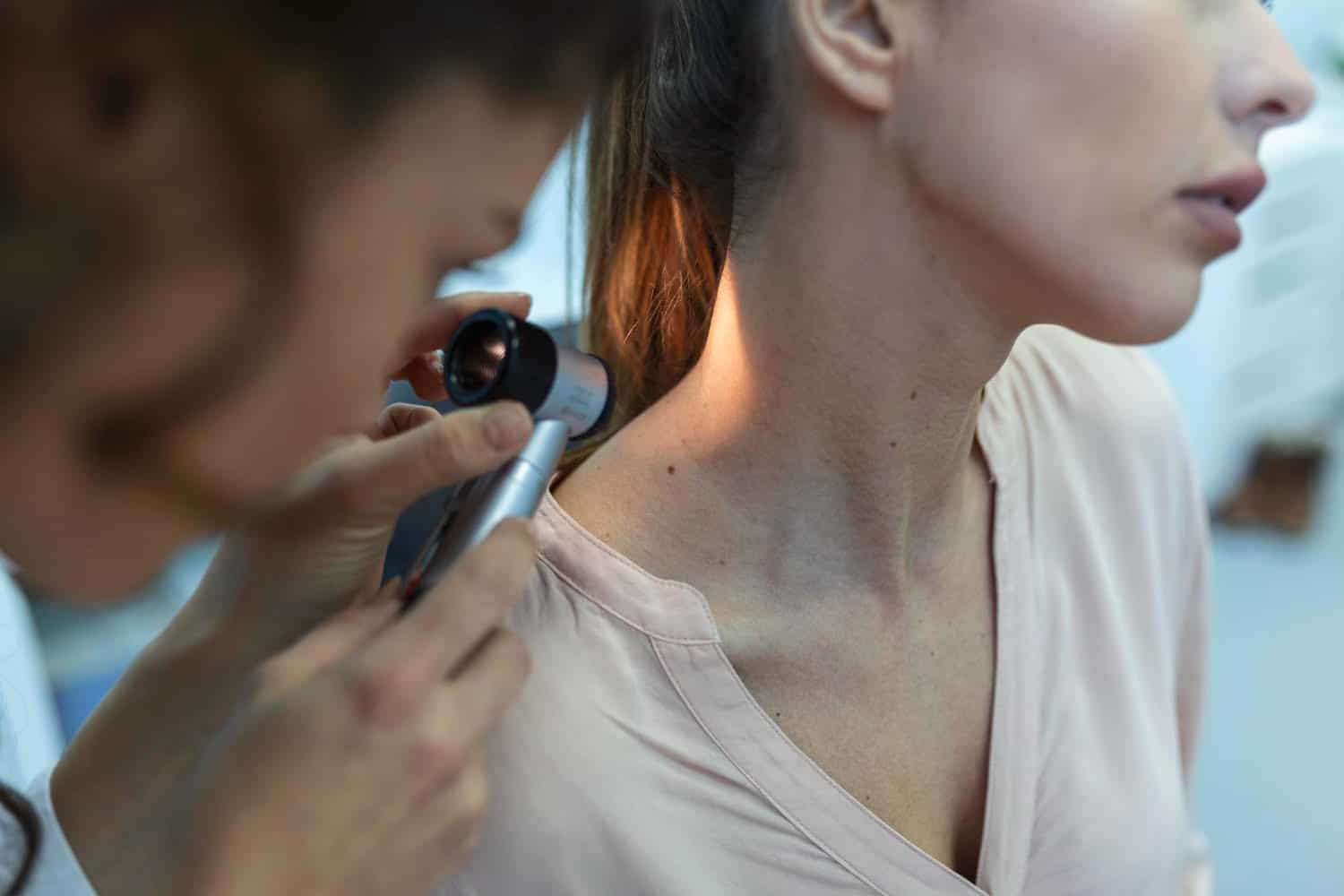 Le cancer donne t-il une odeur particulière au corps : mythe ou vrai signal ?