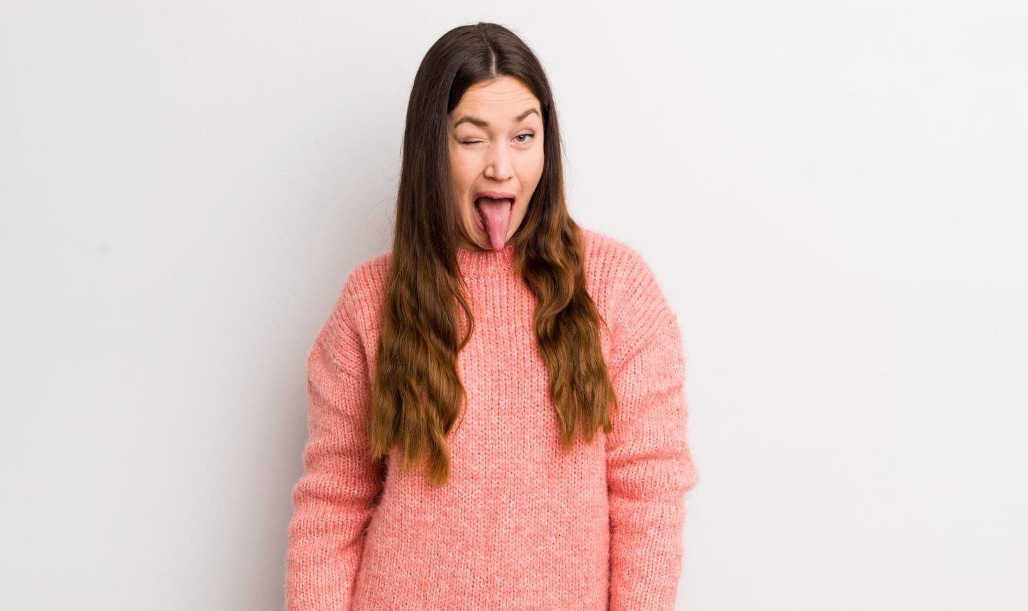 Pourquoi ma langue me fait-elle mal? Les 7 causes principales