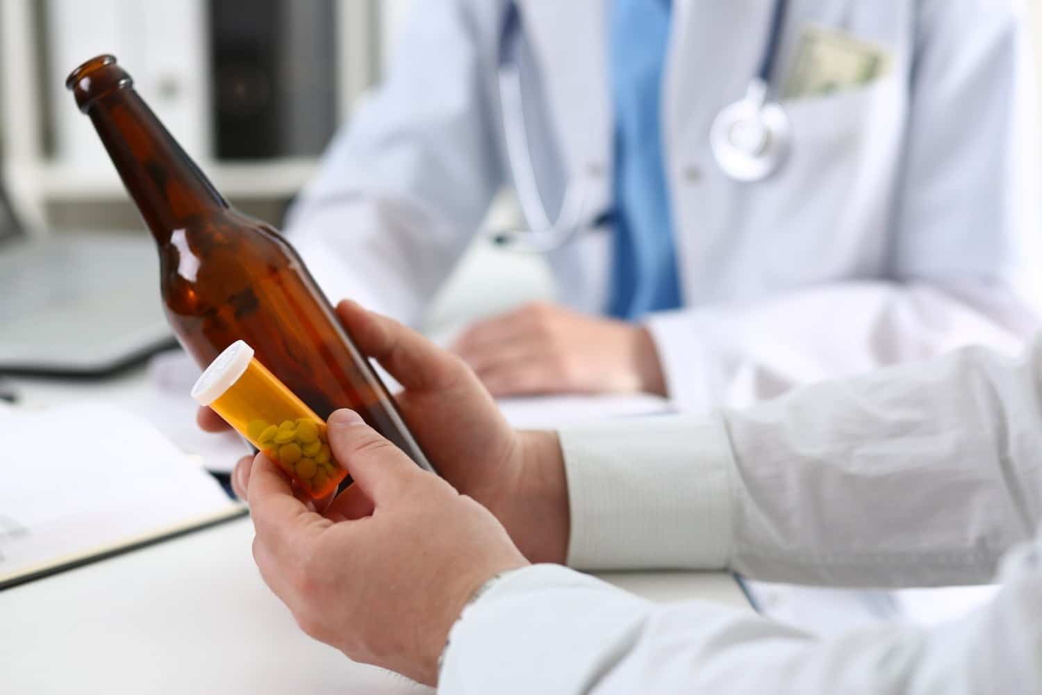 5 dangers réels du mélange antidépresseurs et alcool
