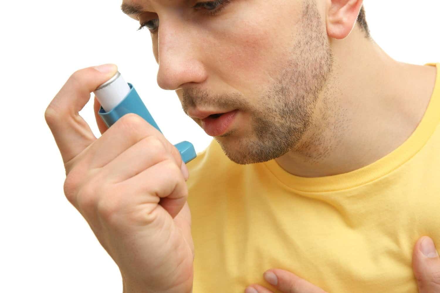 Asthme : le rôle bénéfique des vitamines A et D sur la fonction respiratoire