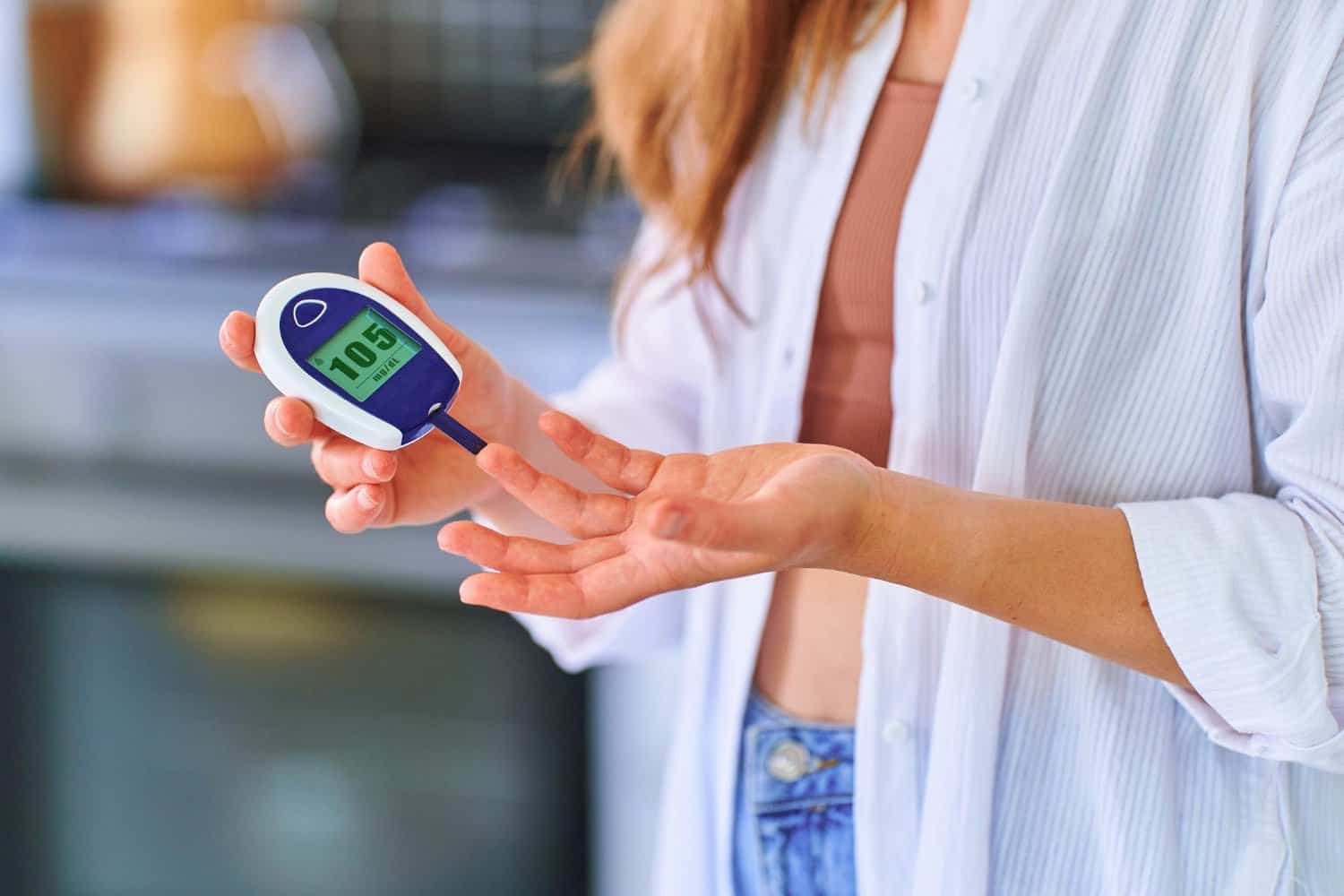Glycémie : dîner plus tôt semble le meilleur choix pour garder le glucose sanguin plus bas le soir