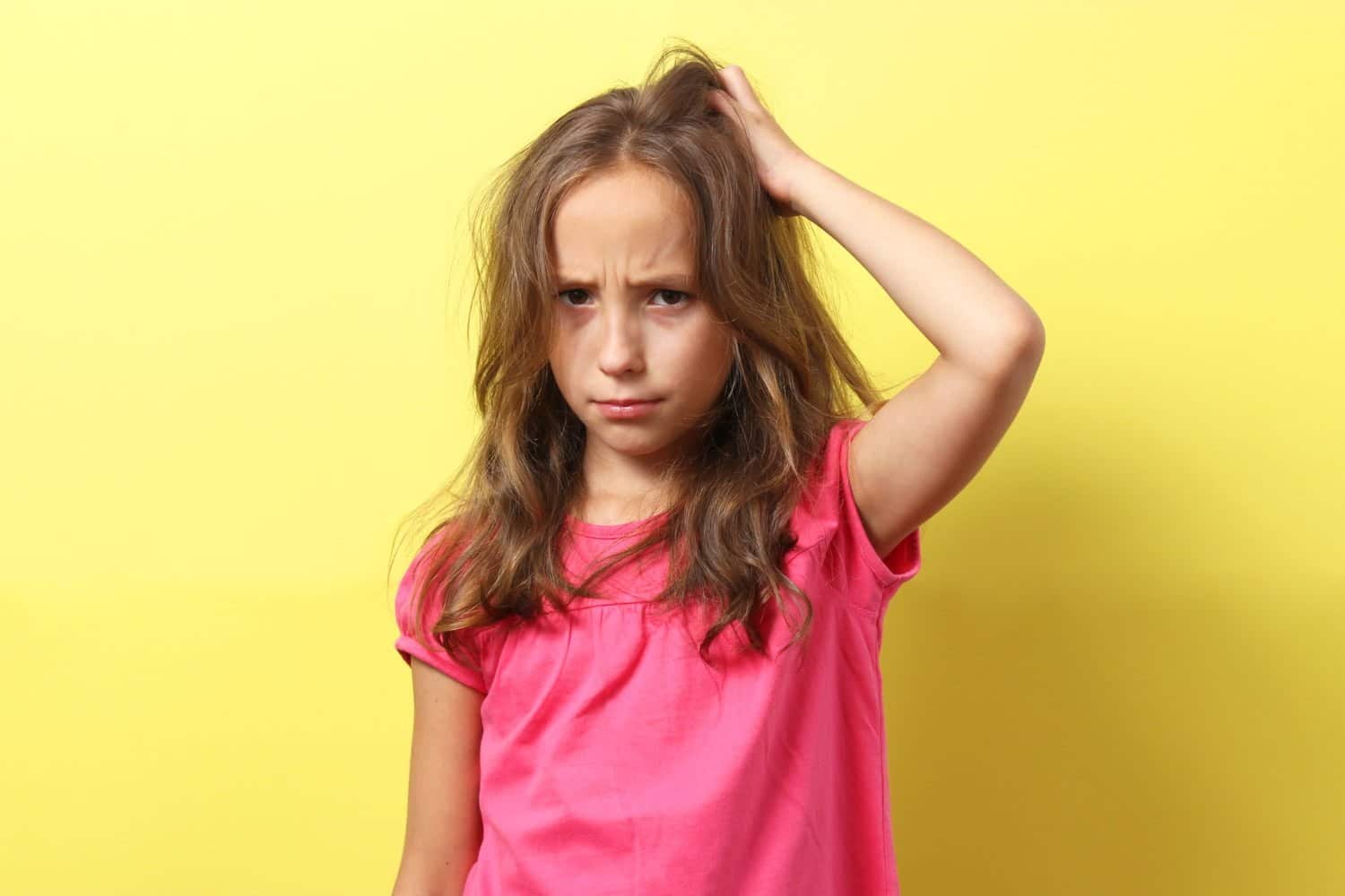 Poux chez les enfants : Conseils pour les éviter et les éradiquer