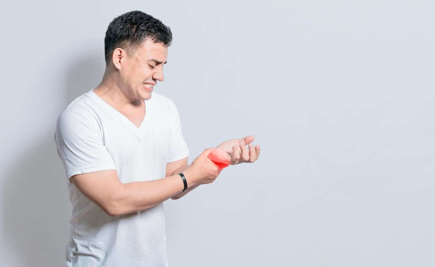Douleur au poignet: entorse, arthrose, canal carpien? Comment soigner et protéger ses poignets