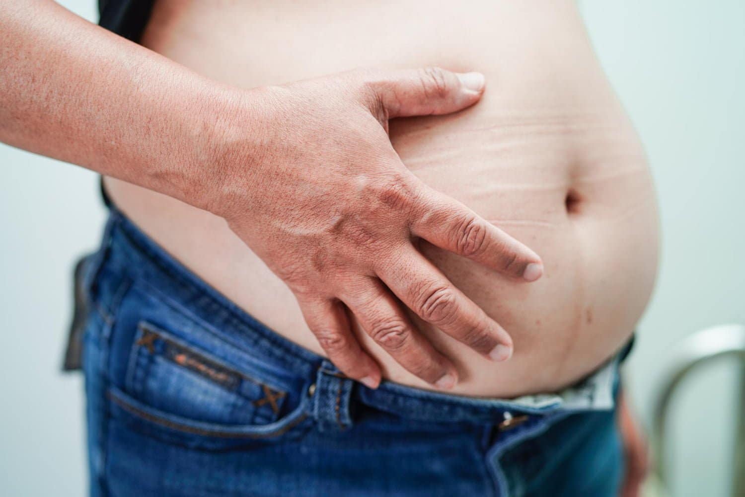Graisse abdominale: ces 7 facteurs qui l’augmentent et la diminuent