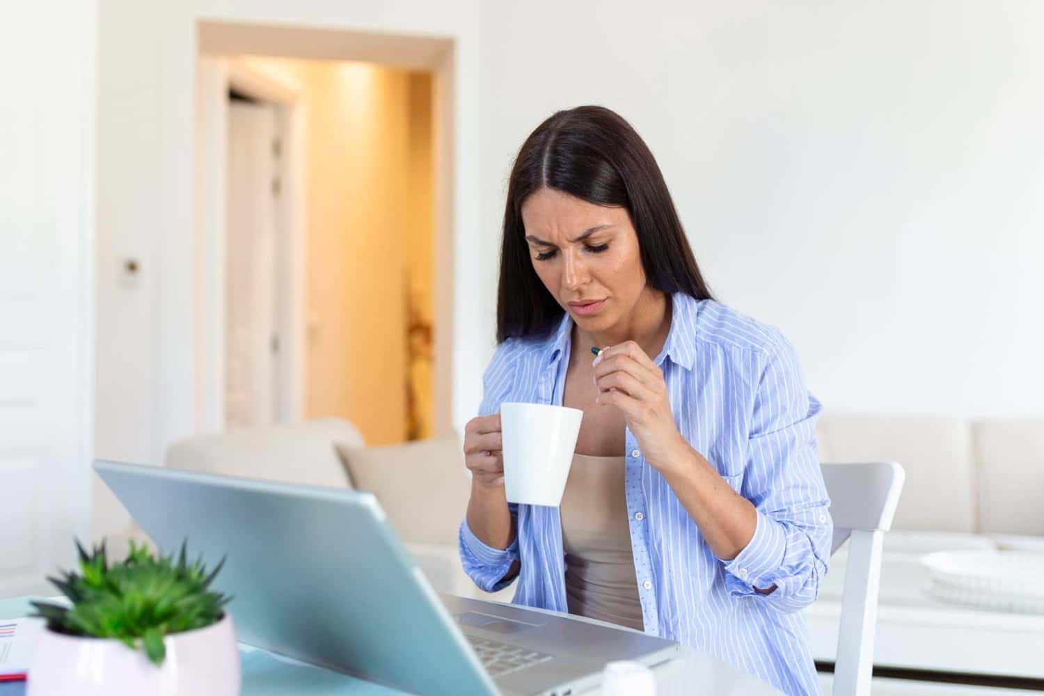 Achat de compléments alimentaires en ligne : 6 signaux d’alarme à surveiller