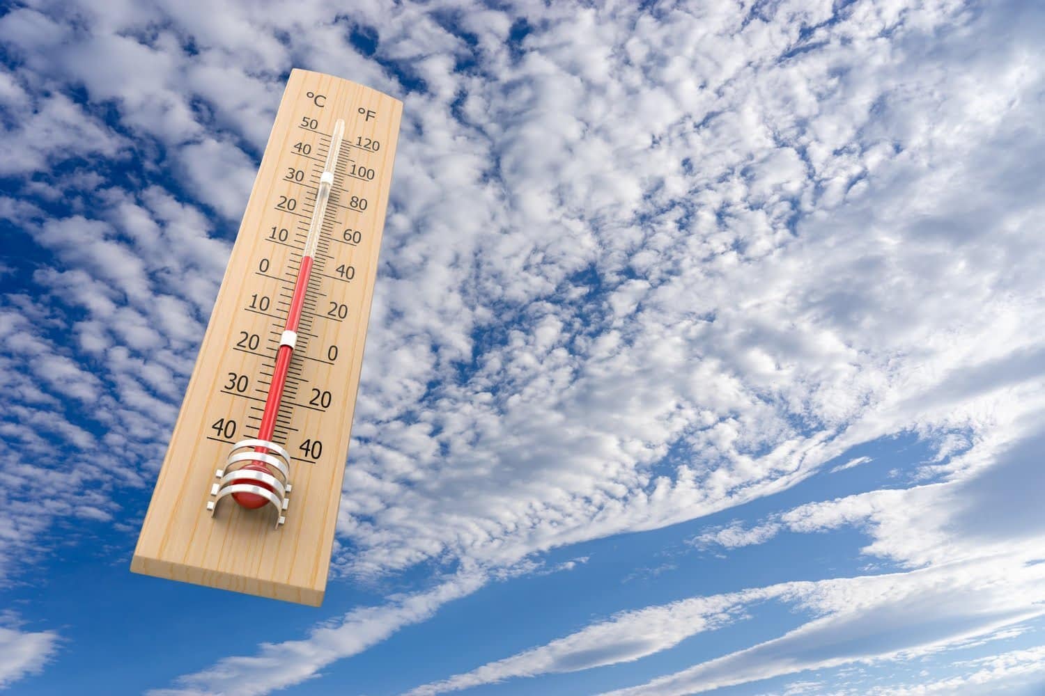 Personnes âgées et nourrissons : comment les protéger de la canicule ?