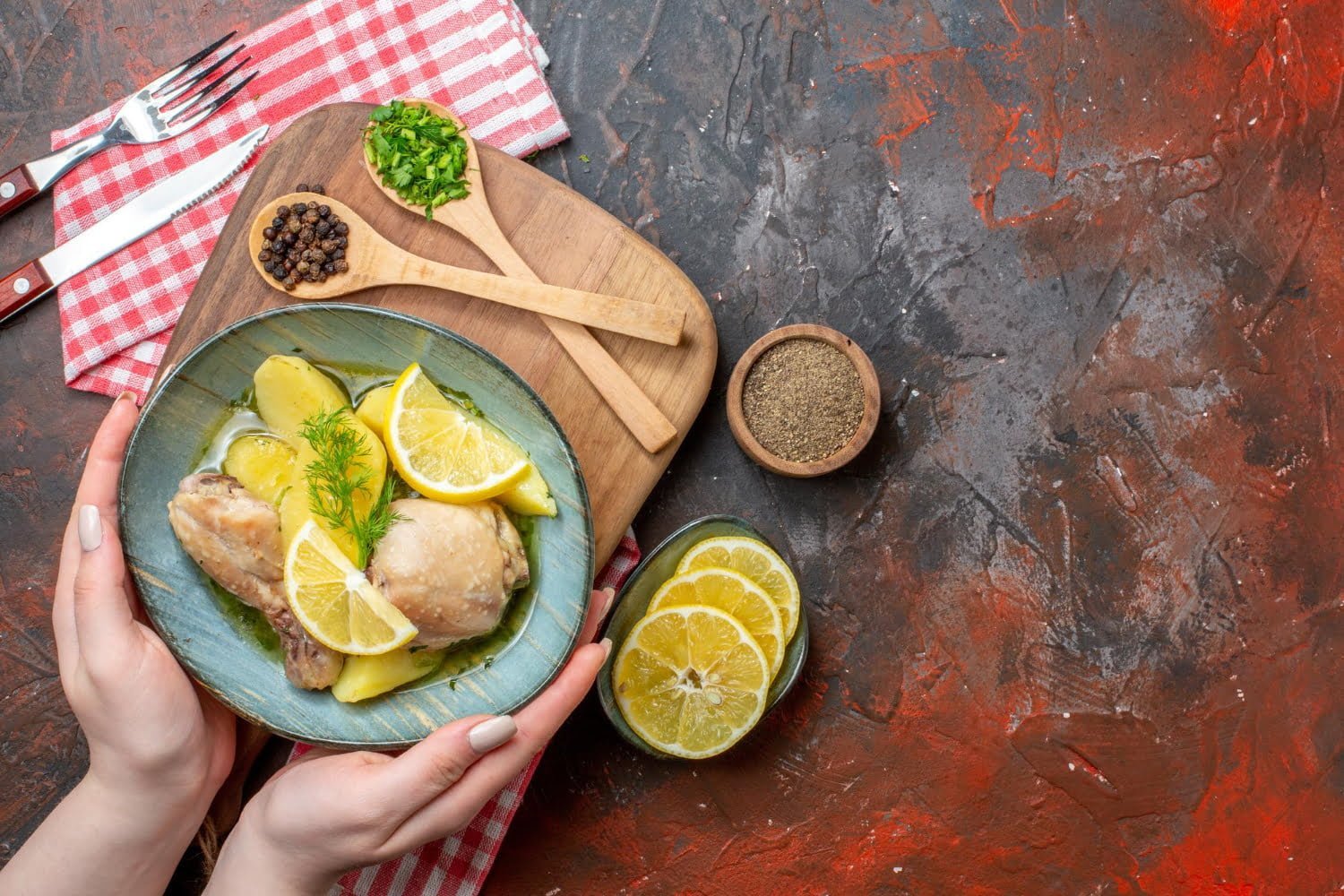 Citrons bouillis : 4 bénéfices surprenants de cette boisson