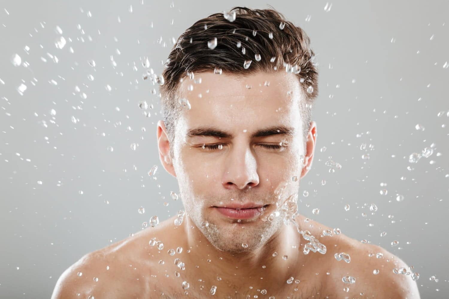 Douche froide: les 8 étonnants bienfaits pour le corps et l’esprit