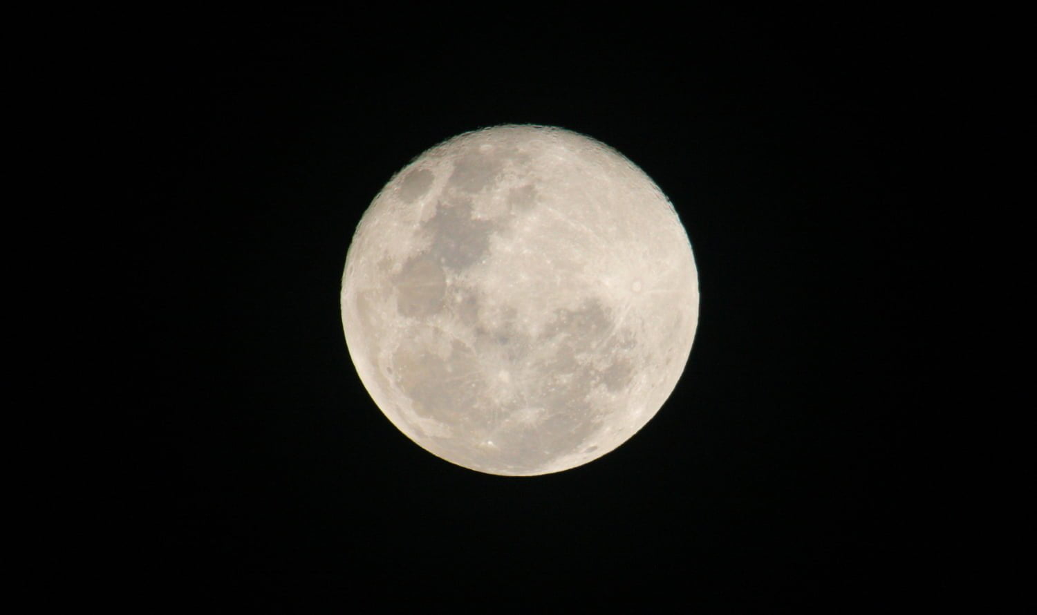 Pleine lune: un effet négatif sur le sommeil