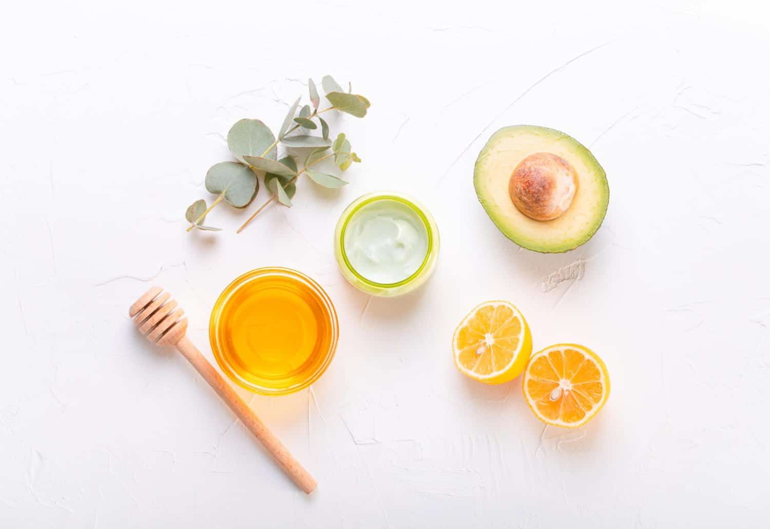 L’huile essentielle d’eucalyptus citronné contre les moustiques et autres avantages