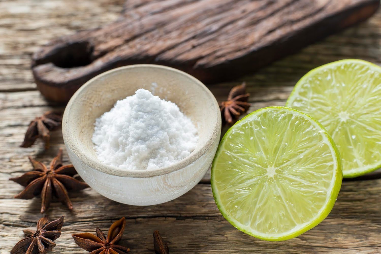Mélange de jus de citron et de bicarbonate de soude: des effets surprenants