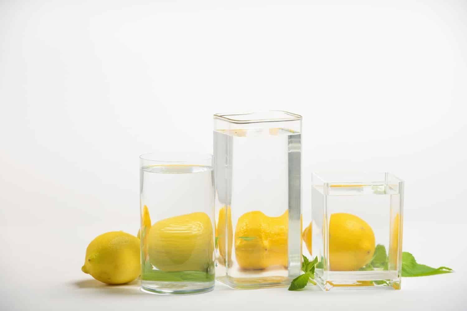Citron: Les bienfaits de l’eau citronnée pour renforcer le système immunitaire