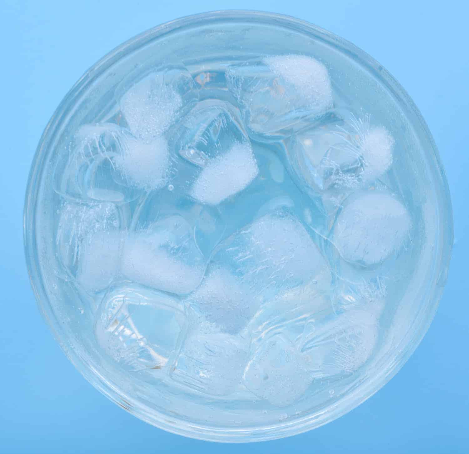 Gueule de bois, fatigue, stress: de l’eau glacée sur le visage, ça marche?