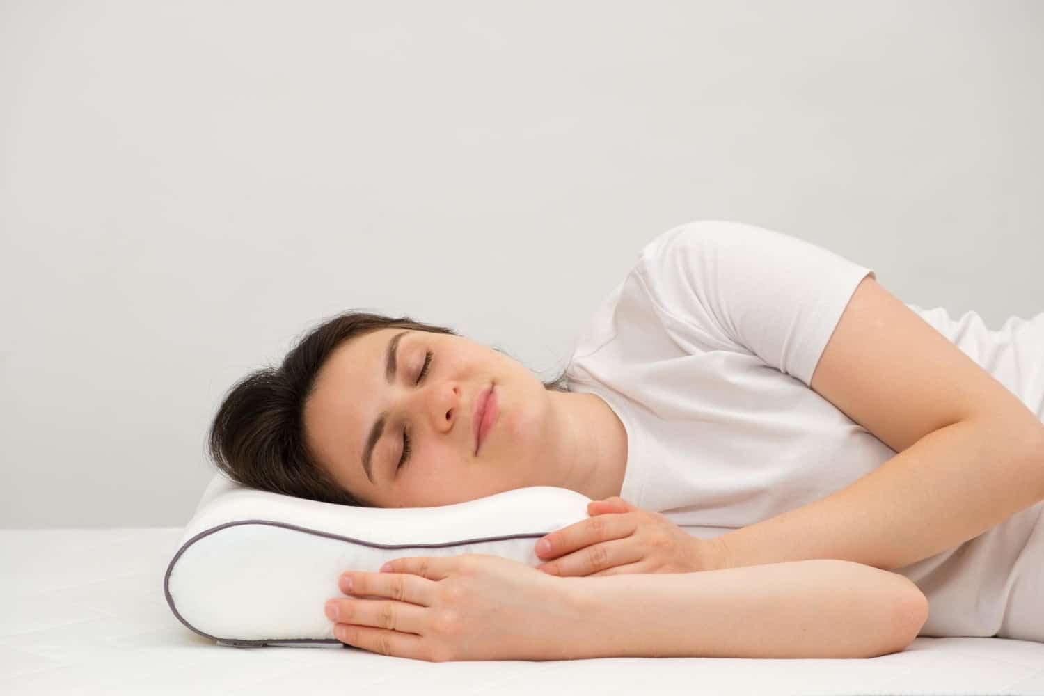 Oreiller ergonomique : Un outil indispensable pour un bien-être garanti.