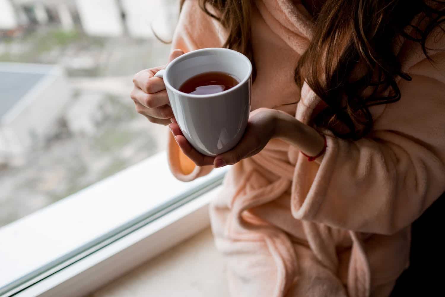 Effets du café matinal sur la digestion : ballonnements et gaz chez les personnes sensibles