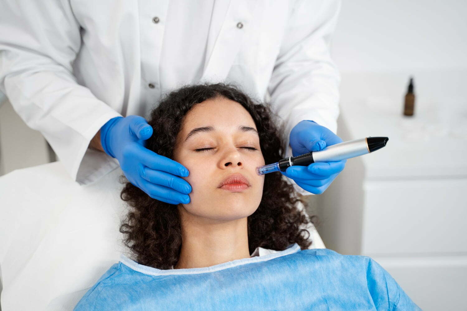 Microneedling : une technique tendance d’une « PEAU PARFAITE »