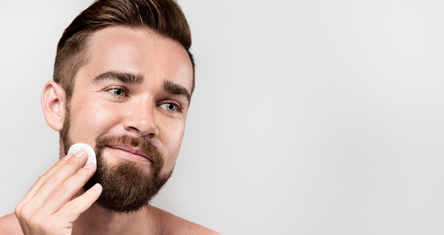Homme : Comment réussir à avoir une peau de bébé en un rien de temps ?!