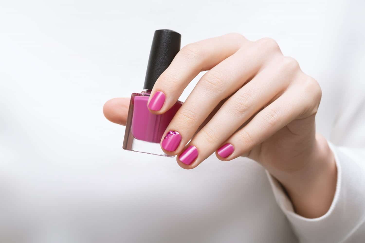 Ces étapes permettront à votre vernis à ongles de durer plus longtemps !