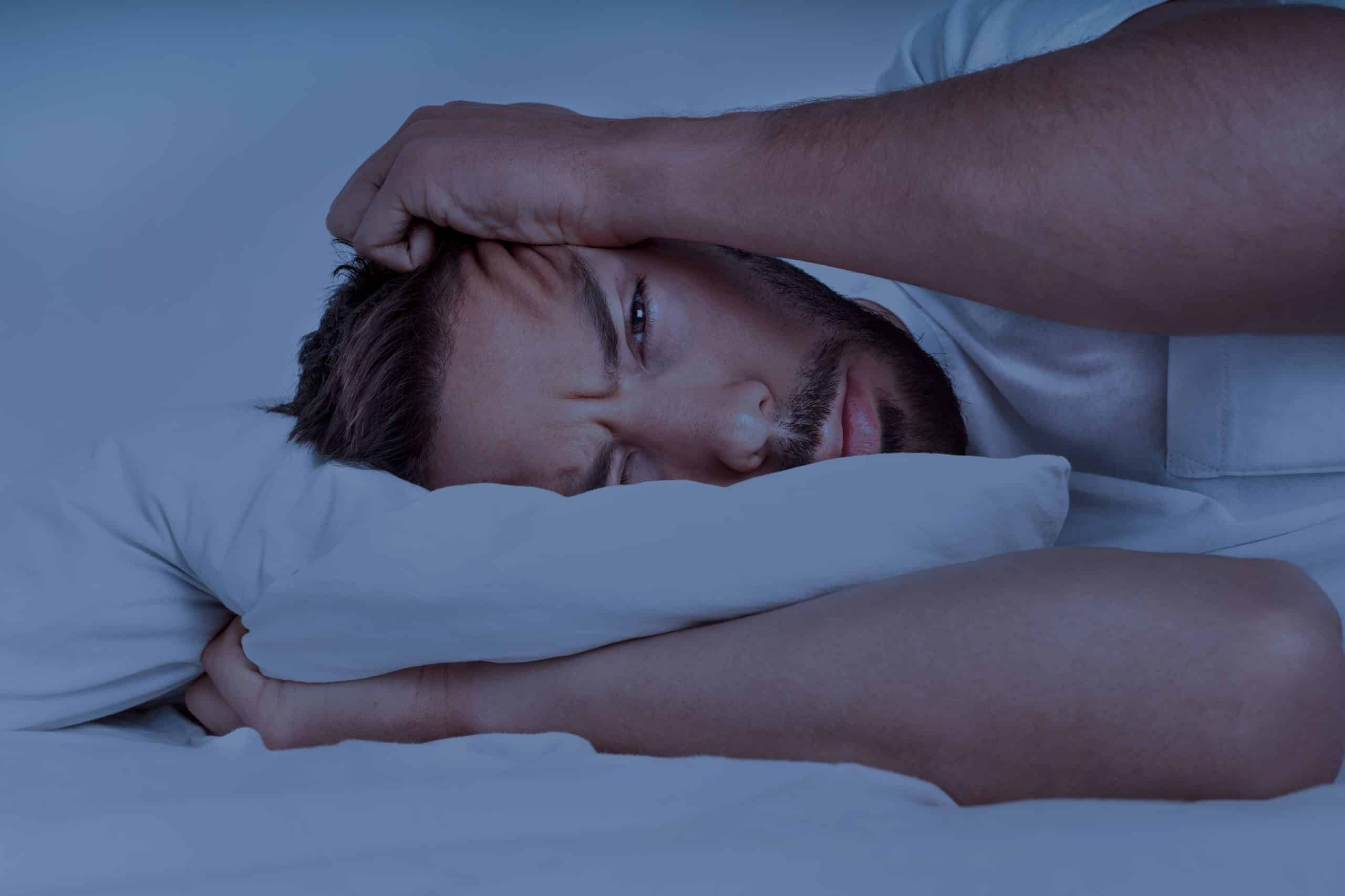 Parasomnies : quels sont les causes et les types de ce trouble de sommeil ?