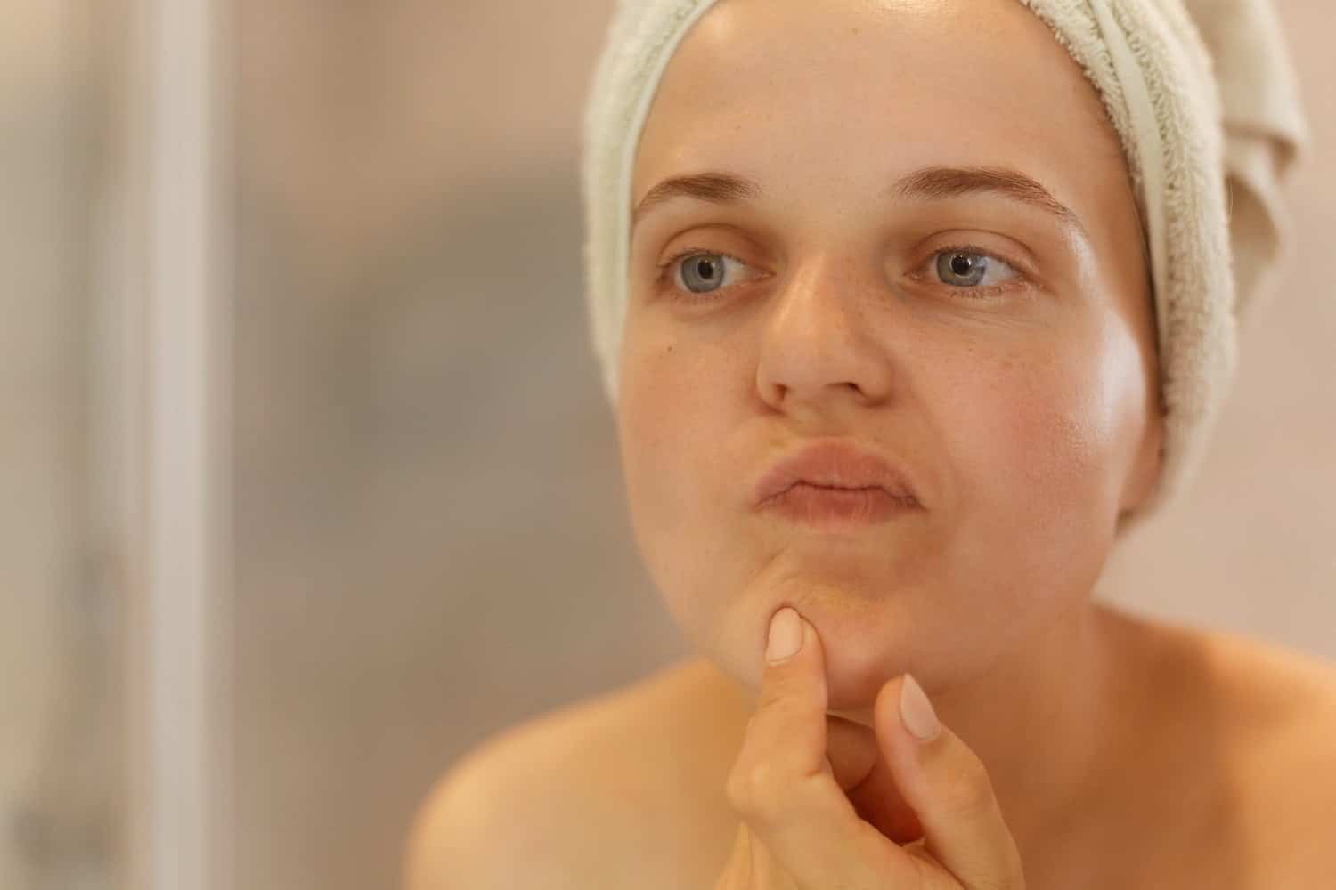 Peau qui pèle sur les pieds: que faire?