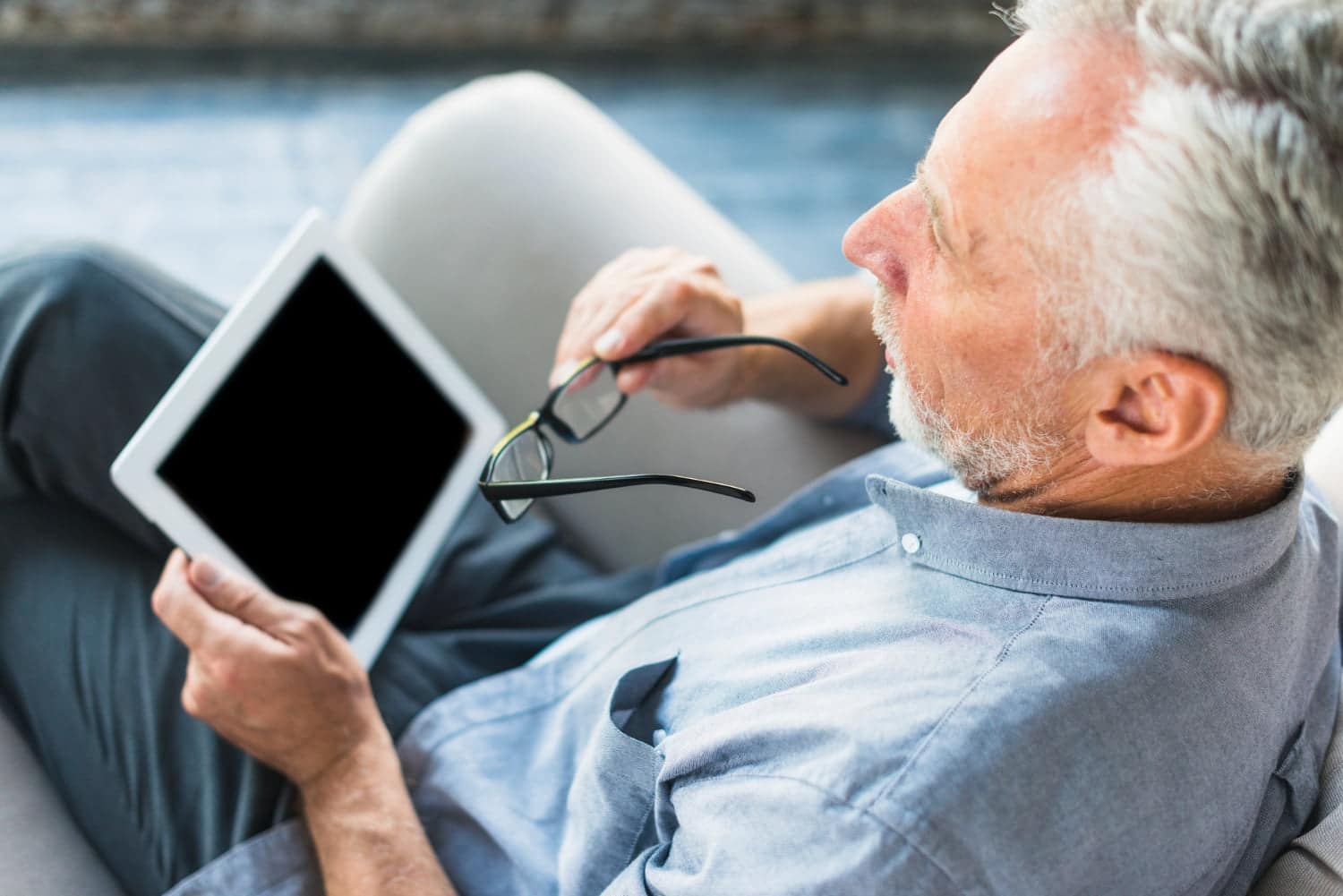 Les seniors et la technologie : comment s’y initier ?