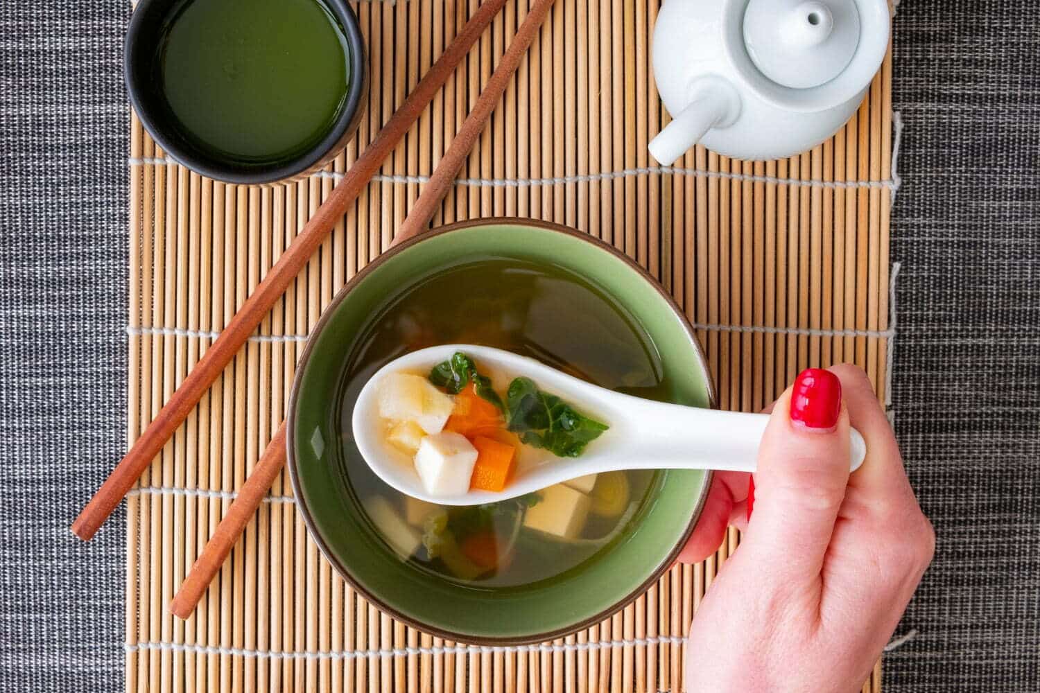 5 bienfaits de la soupe Miso et comment la préparer