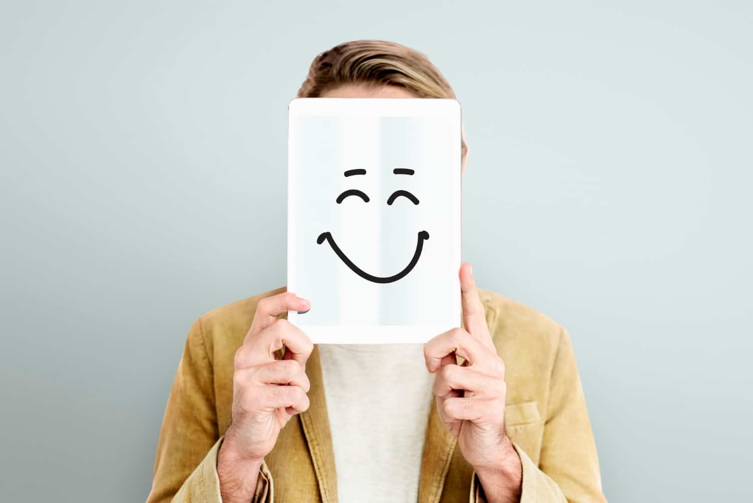 Se comparer aux autres fait baisser le sentiment de bonheur même quand tout va bien dans sa vie
