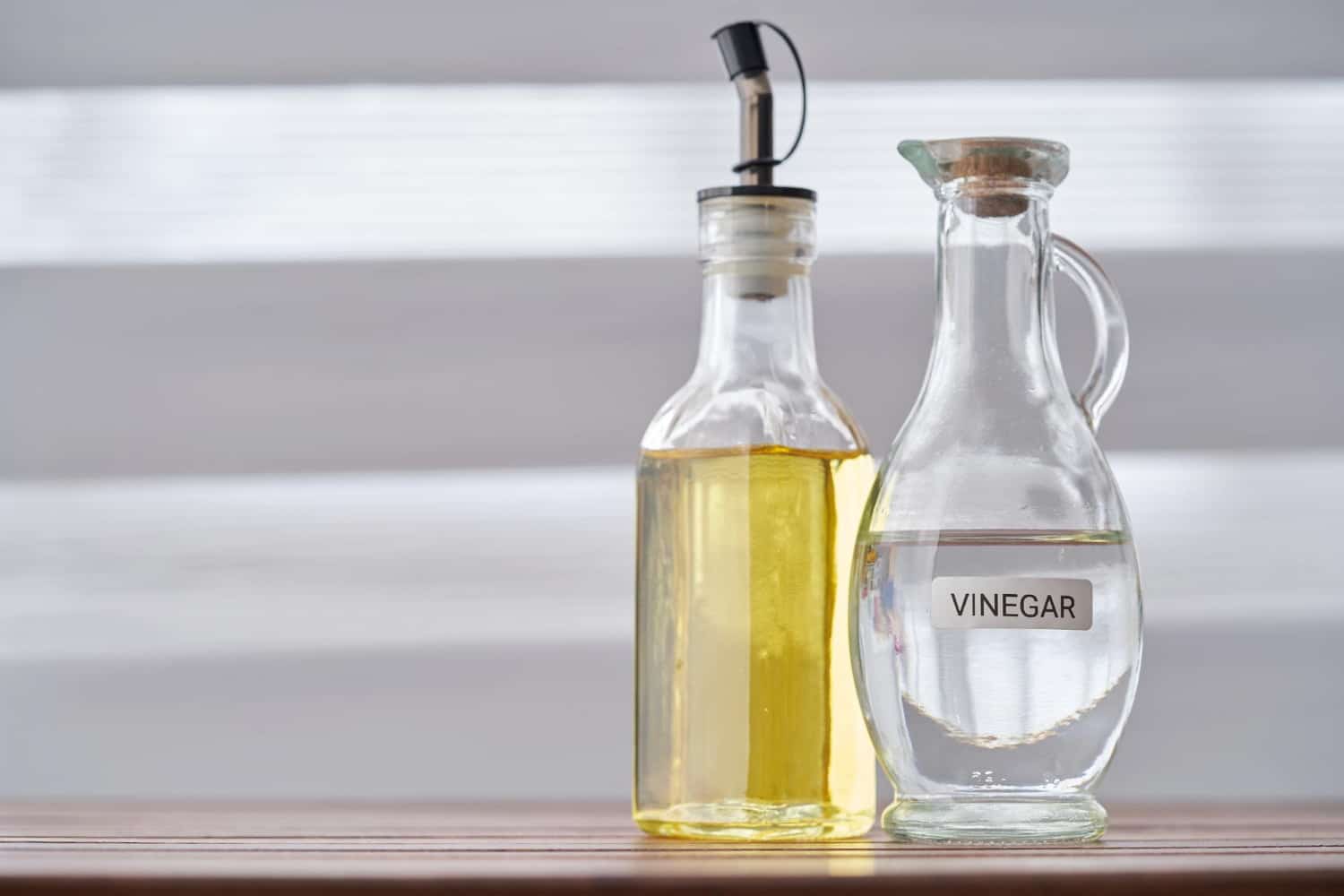 7 surfaces qu’il ne faut jamais laver avec du vinaigre blanc