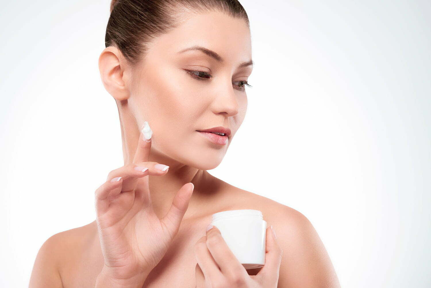 Hydratant ou crème hydratante : Quelle est la différence, lequel est le meilleur?