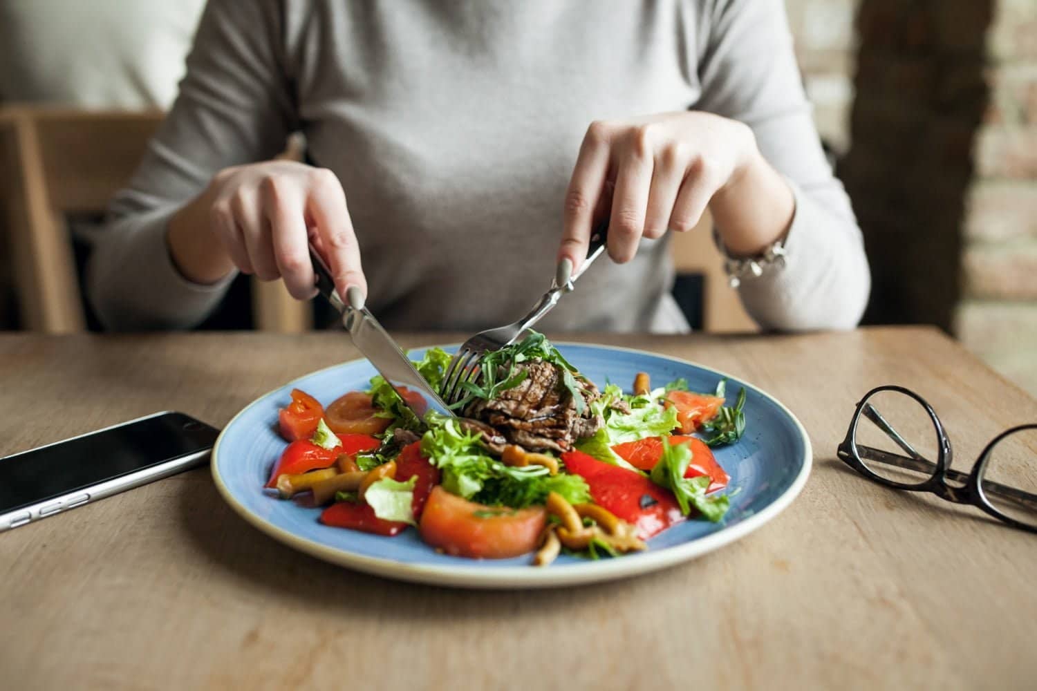 Régime alimentaire : 8 éléments essentiels pour un repas léger