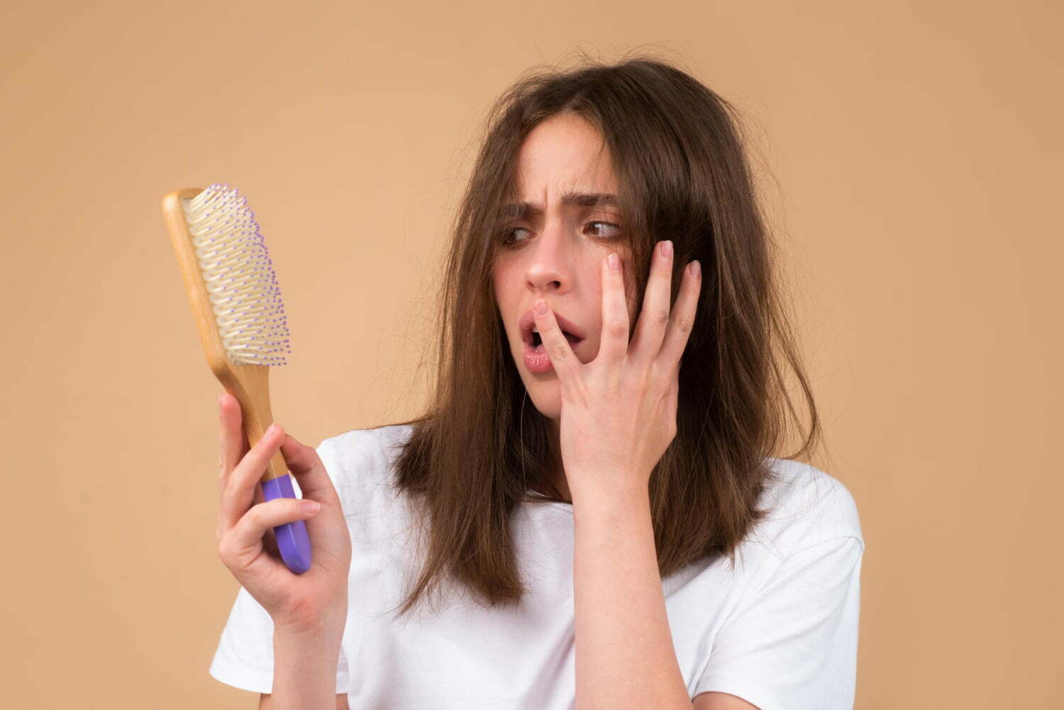 Perte de cheveux et des démangeaisons du cuir chevelu ‍: les causes principales