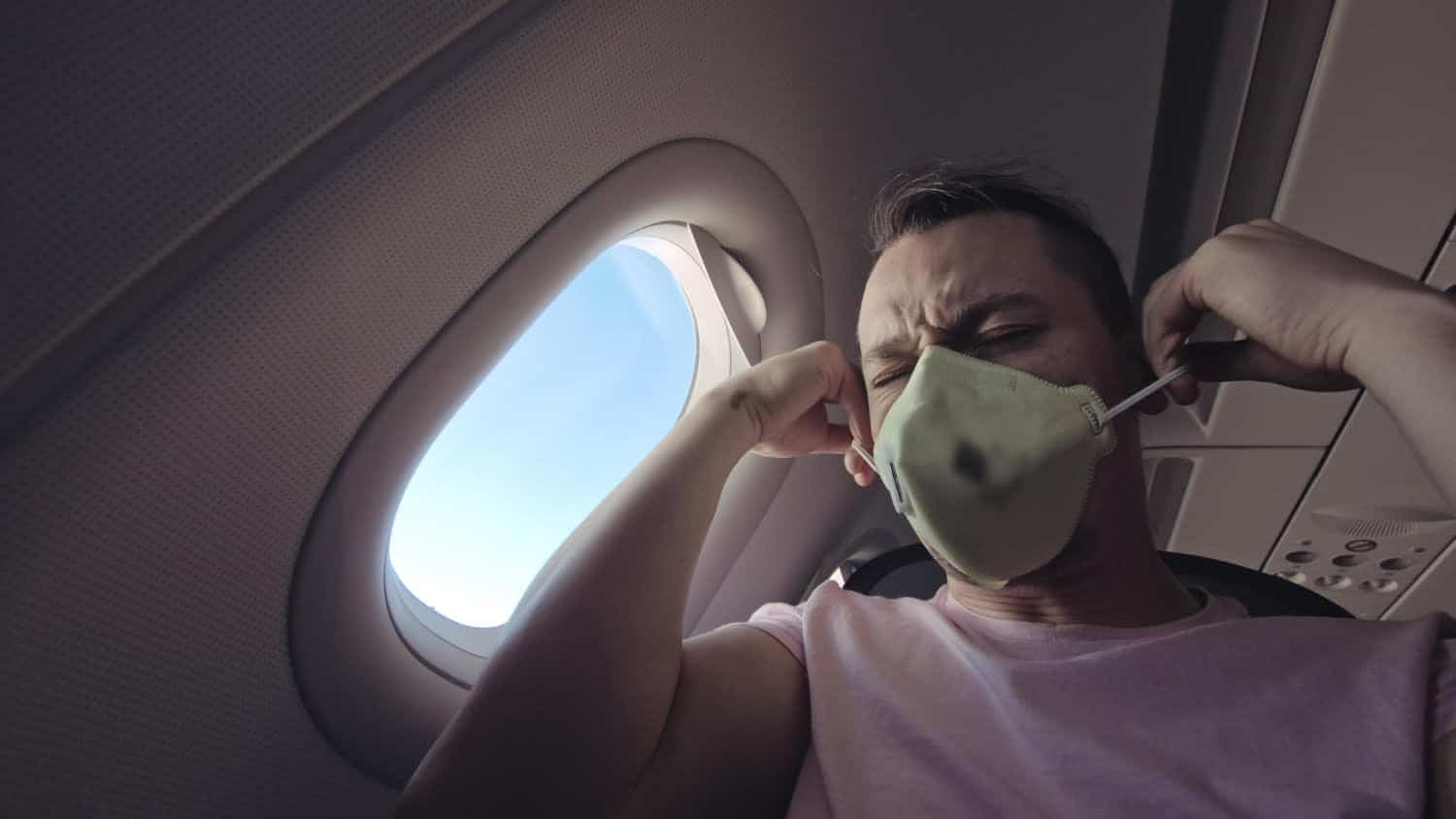 Urgence médicale en avion : comment ça se passe et comment limiter les risques