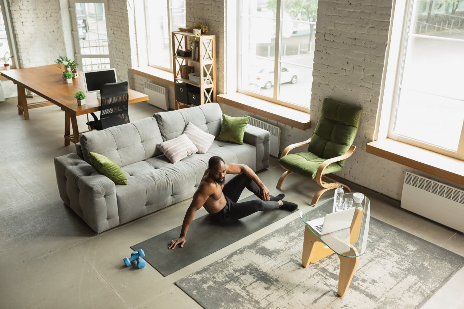 Idées d’exercices pour brûler des calories à la maison
