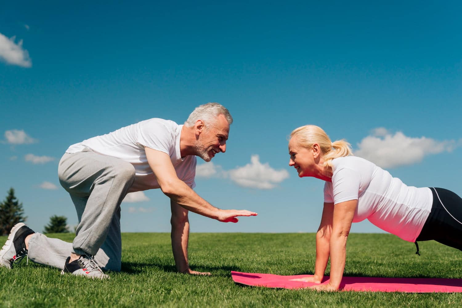 Les sports à pratiquer au printemps adaptés aux seniors