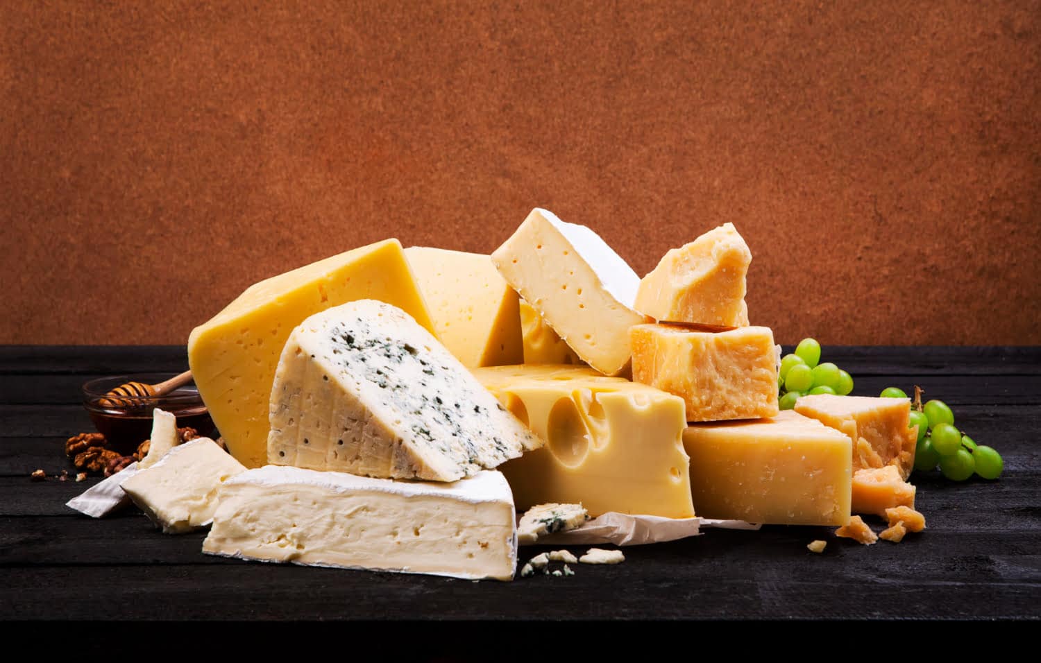 Les fromages riches en graisses seraient liés à un risque plus faible de démence