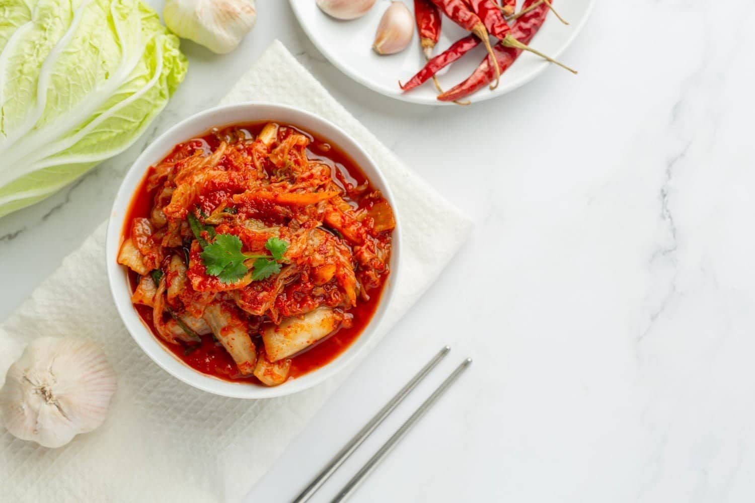 Kimchi: cet aliment fermenté offre une piste contre les microplastiques dans l’intestin