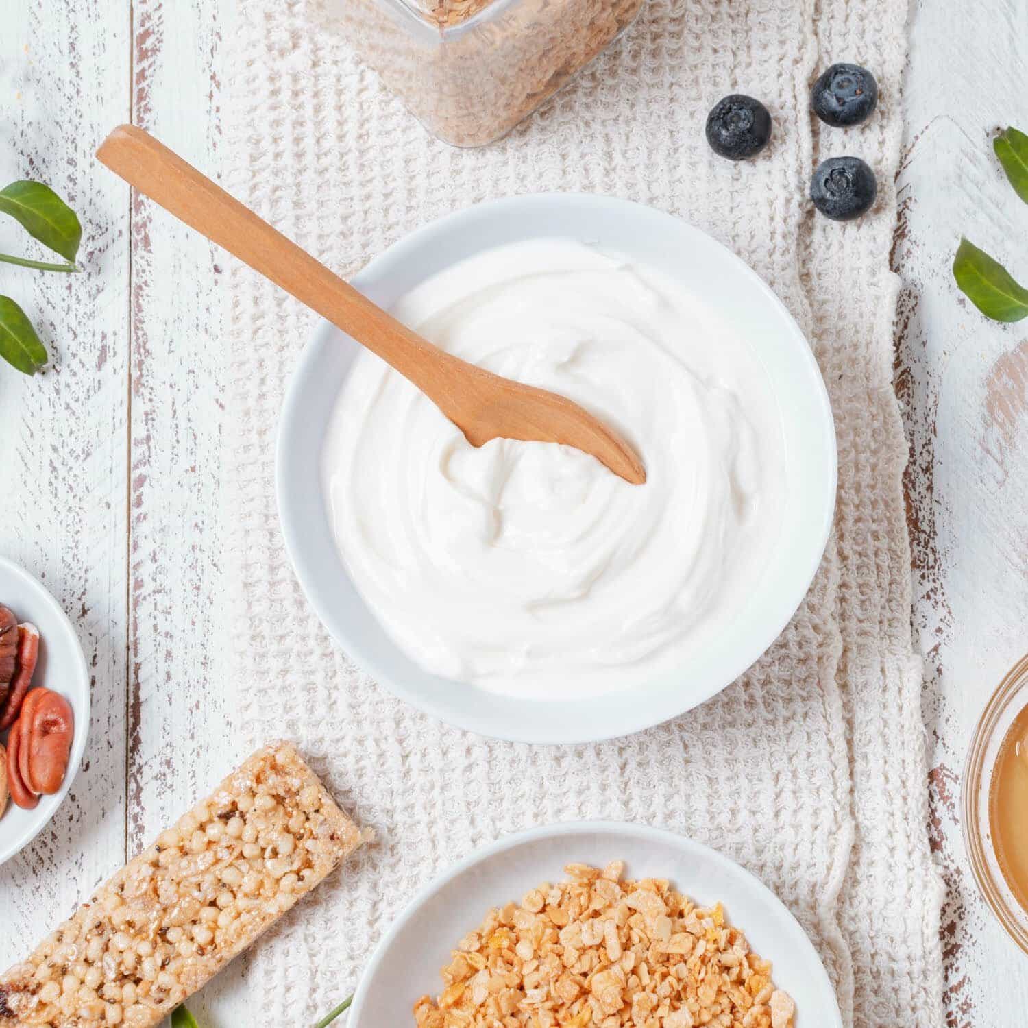Yaourt végétal ou yaourt de lait de vache: lequel est le meilleur?