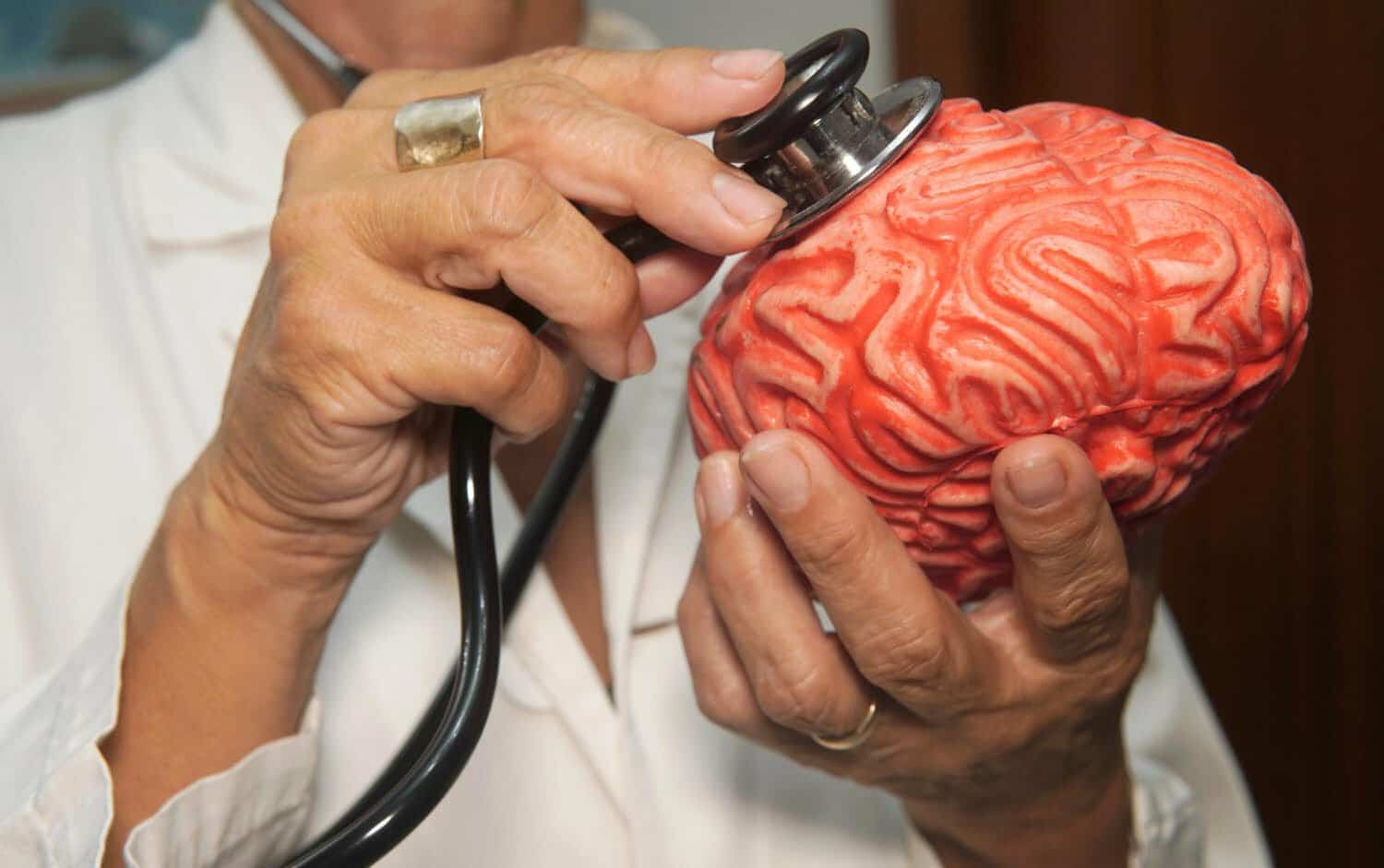Protéger la santé cérébrale en vieillissant : 5 changements de mode de vie conseillés