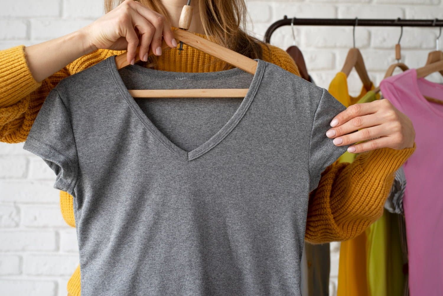 Combien de fois devrions-nous porter nos vêtements avant de les laver?