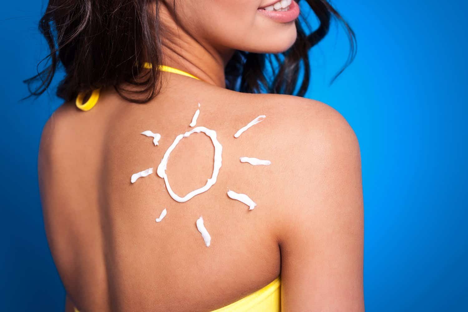Soleil et peau : comment votre horloge biologique se dérègle et accélère le vieillissement en cas d’exposition longue au soleil