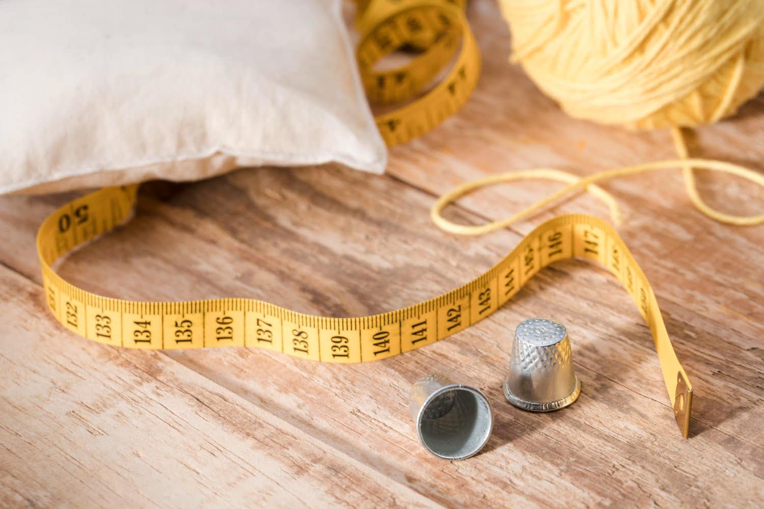 En surpoids ou pas: prenez un ruban de couturière et faîtes le test du tour de taille