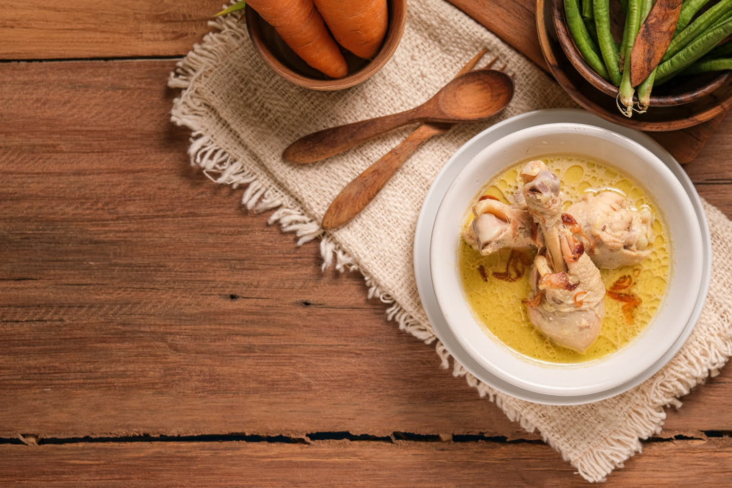Le bouillon d’os : un trésor nutritionnel revisité pour le bien-être moderne