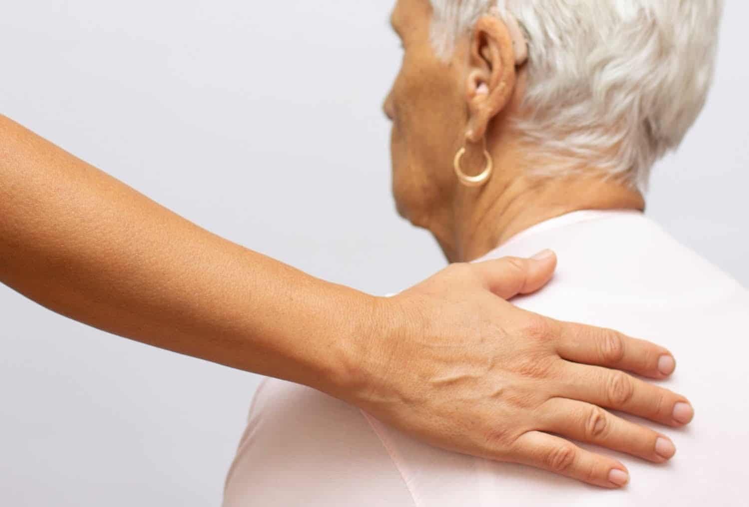 La maladie d’Alzheimer touche plus les femmes que les hommes