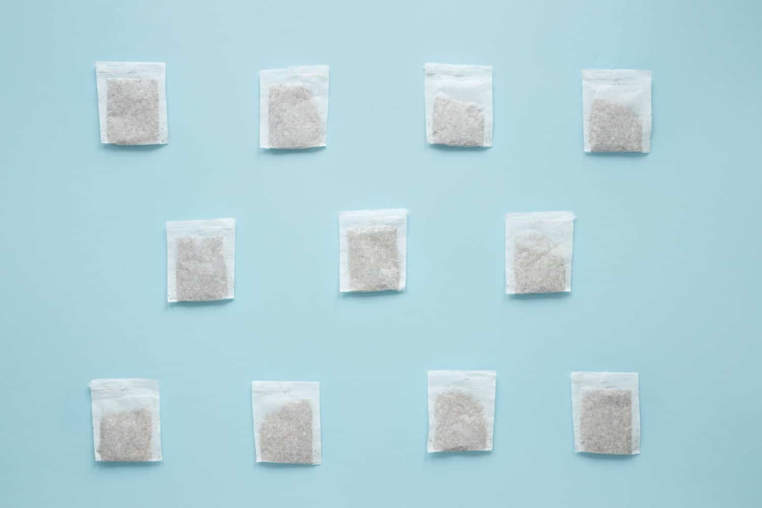 Utiliser des sachets de thé contre la fatigue oculaire.