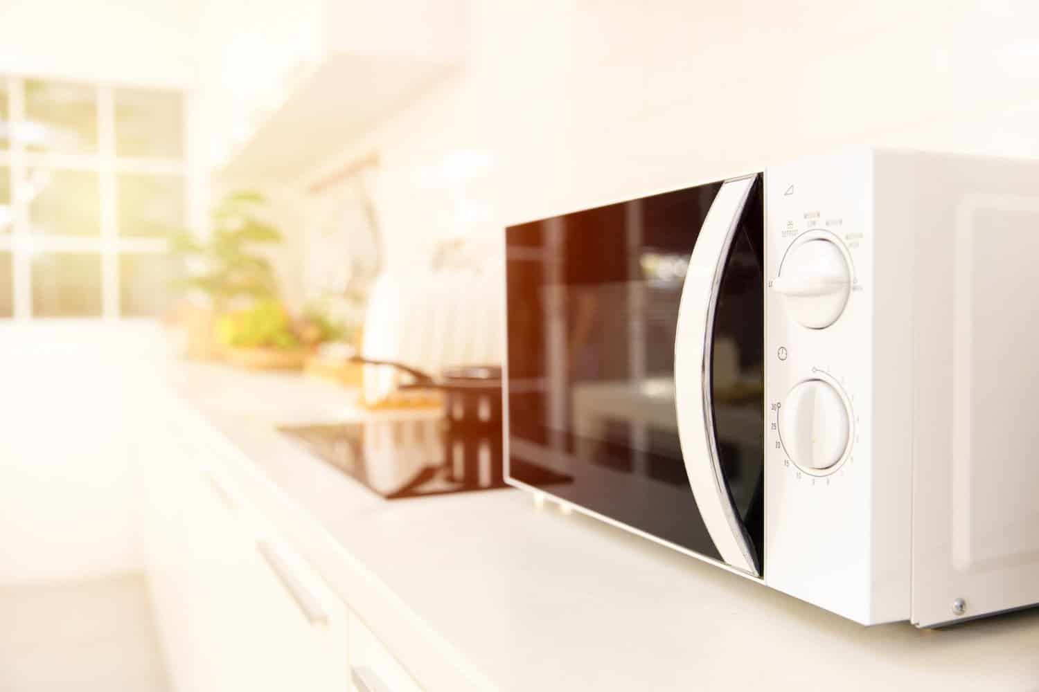 Les 10 aliments que vous ne devriez jamais réchauffer au micro-ondes