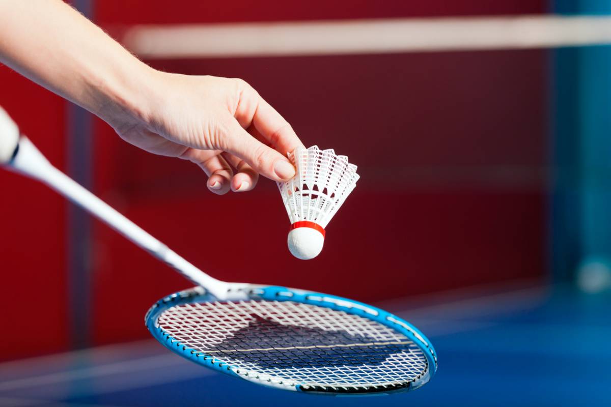 Vous débutez au badminton : conseils pour progresser rapidement